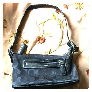 Black Coach Purse!!